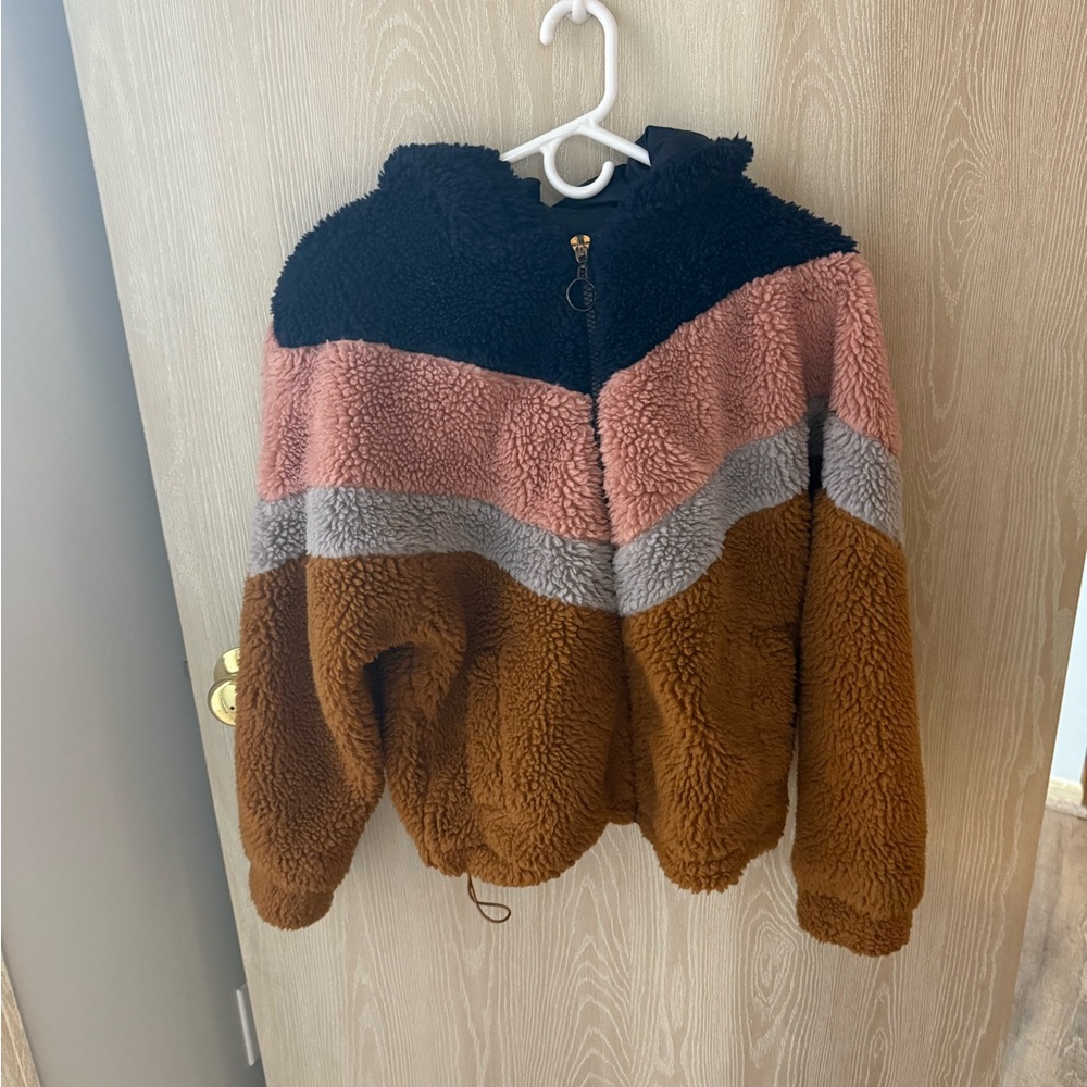 Wild fable Sherpa jacket size XS